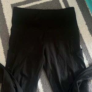 Black target leggings